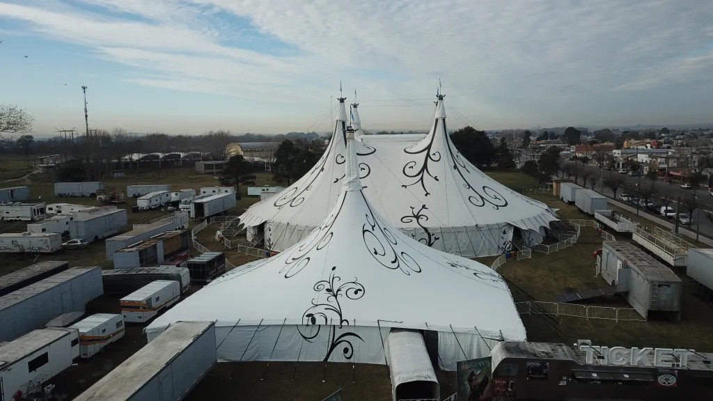 Asaltaron a los artistas del Circo Servián durante una función | Rosario y la región