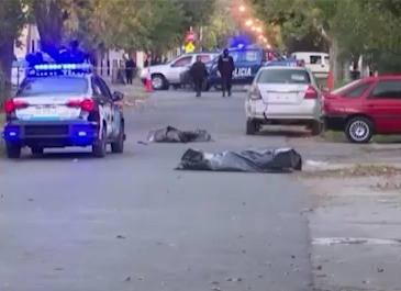 Doble asesinato en Rosario: dos mujeres fueron ejecutadas a balazos | Rosario y la región