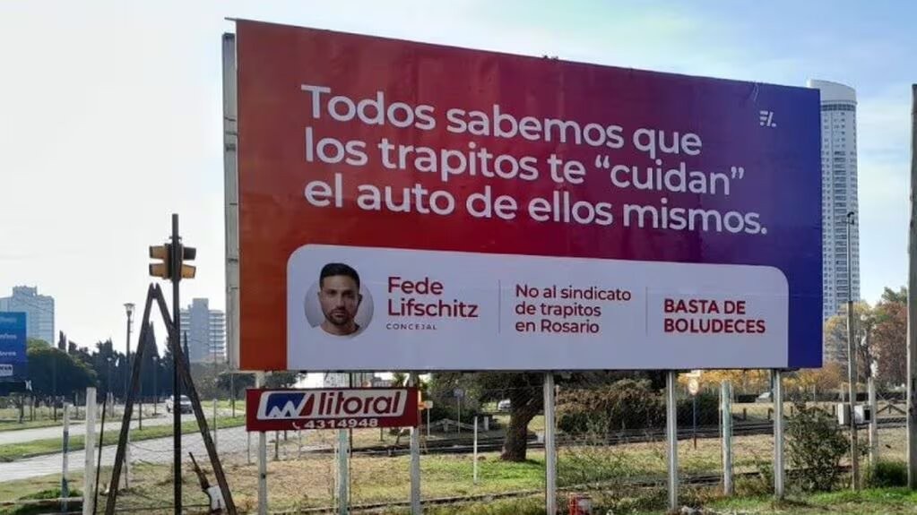 Un concejal de Rosario colgó un polémico cartel en contra de los “trapitos” | Rosario y la región