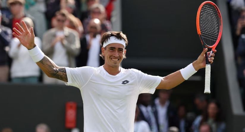 Histórico triunfo del argentino Francisco Comesaña en Wimbledon: superó a Rublev y ganó su primer partido en el circuito ATP | Deportes