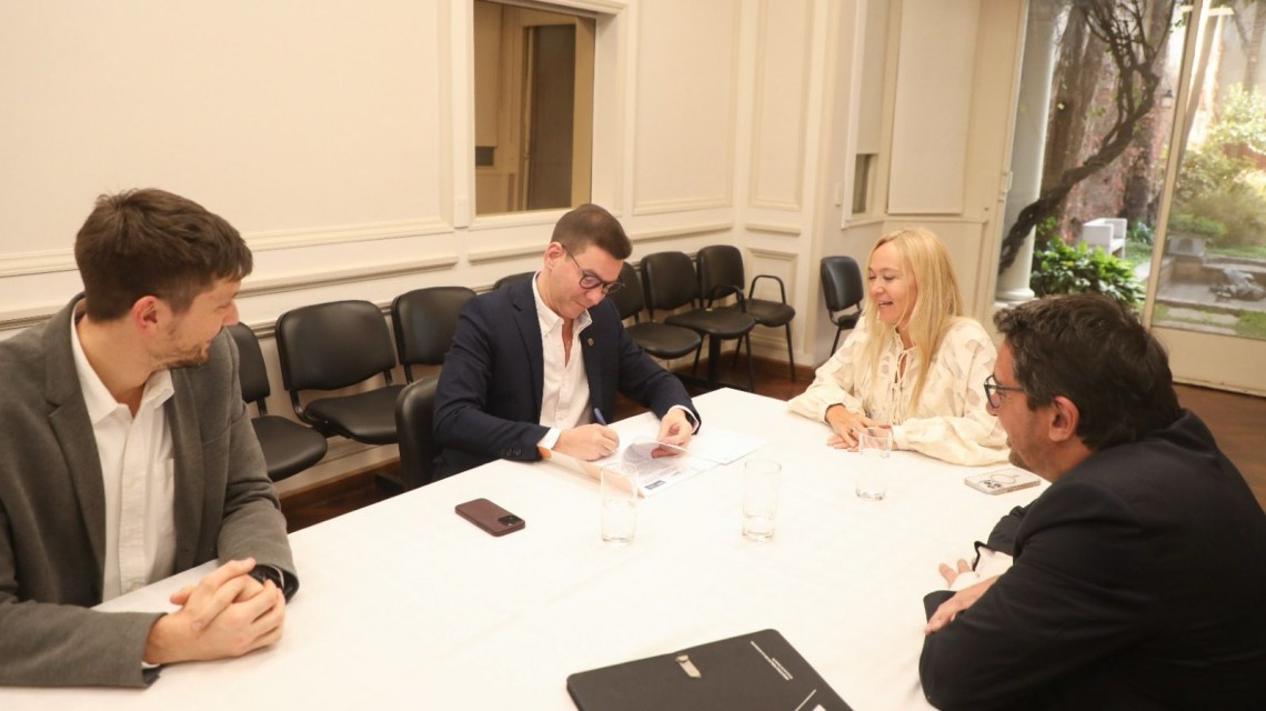 Lotería de Santa Fe y MPA coordinan acciones para combatir el juego ilegal | Rosario y la región