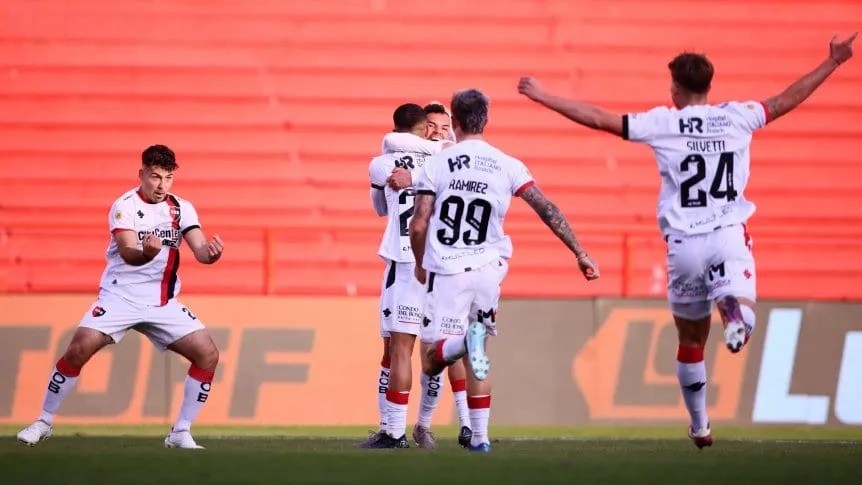 Victoria agónica de Newell´s en el estreno de Méndez | Rosario y la región