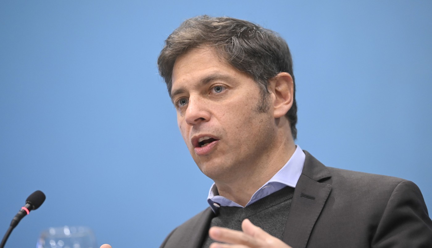 Kicillof responsabilizó a Milei de la decisión de YPF de construir la planta de GNL en Río Negro | Política y Economía