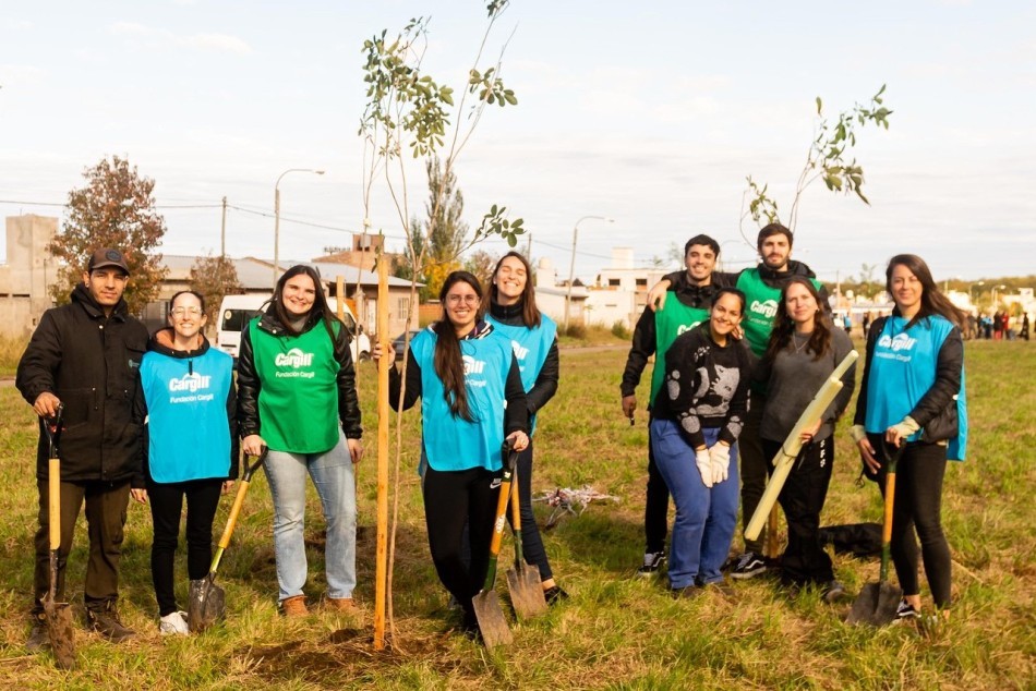La municipalidad invita a escuelas secundarias a plantar árboles nativos | Rosario y la región