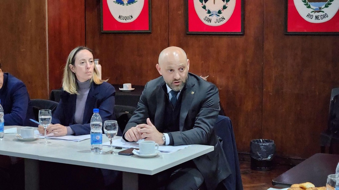 “Que la licitación de la Hidrovía sea el punto de partida para un desarrollo federal productivo” | Rosario y la región