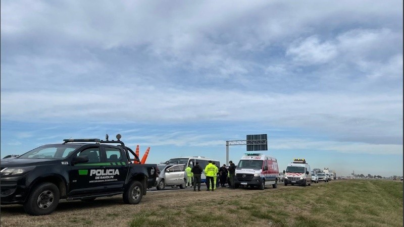 Autopista Rosario-Córdoba: fuerte accidente a la altura de Funes | Rosario y la región