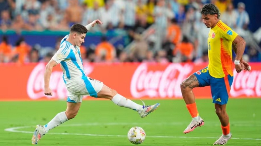 Con la intención de reafirmar su liderazgo, Argentina enfrenta a Colombia y al calor de Barranquilla | Deportes