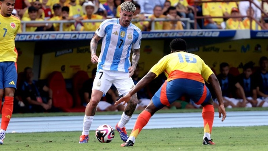 Con un polémico penal, la Selección argentina perdió ante Colombia | Deportes