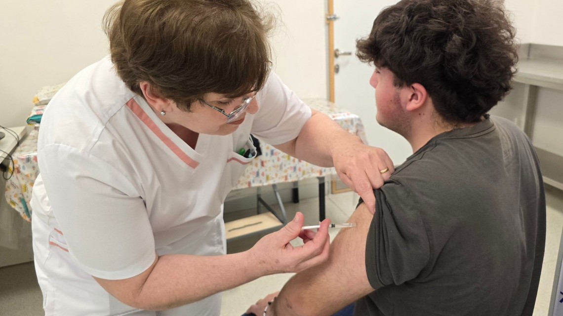 Objetivo Dengue: Provincia inició la estrategia de vacunación | Rosario y la región