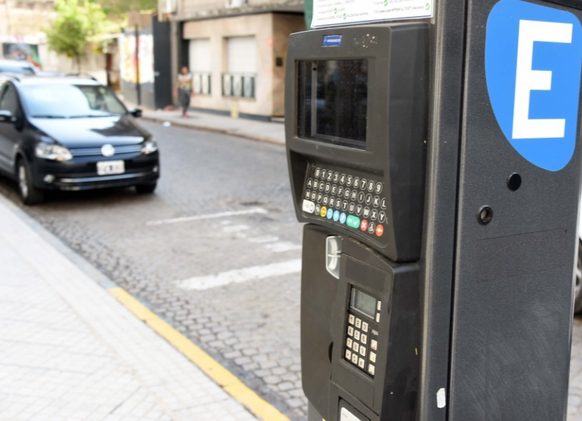 El estacionamiento medido no tendrá costo en la víspera del Día de la Madre | Rosario y la región