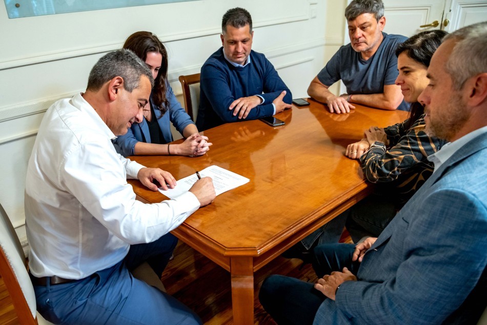 La Municipalidad sigue avanzando con la simplificación de trámites administrativos | Rosario y la región