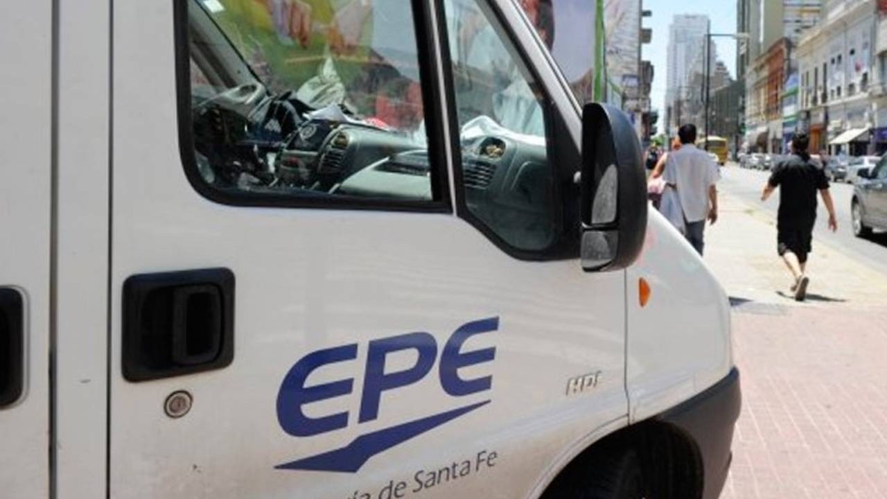 Apagón masivo: cortes de energía afectaron al centro y barrios desde la madrugada | Rosario y la región