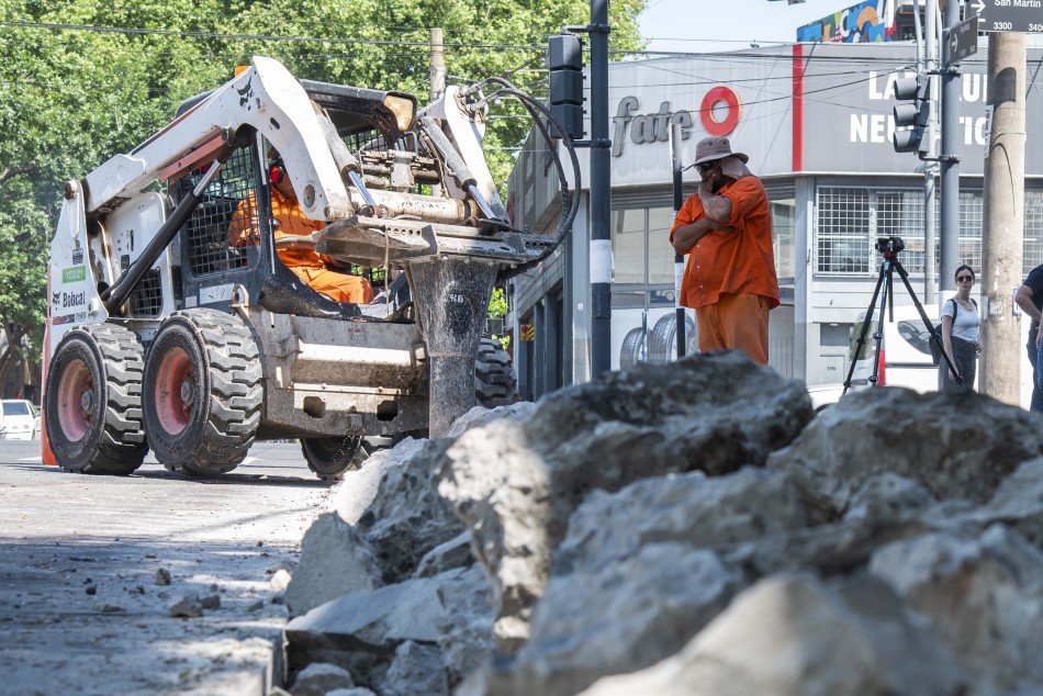 Plan de calles: el municipio intensifica trabajos de reparación tras las intensas lluvias | Rosario y la región