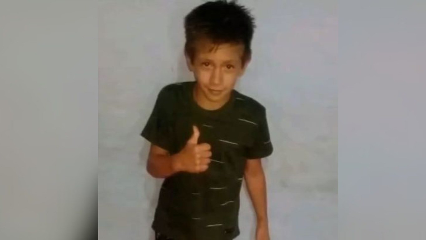 Milton tiene 14 años, padece de retraso motor y necesita ayuda para pagar un estudio genético | Rosario y la región