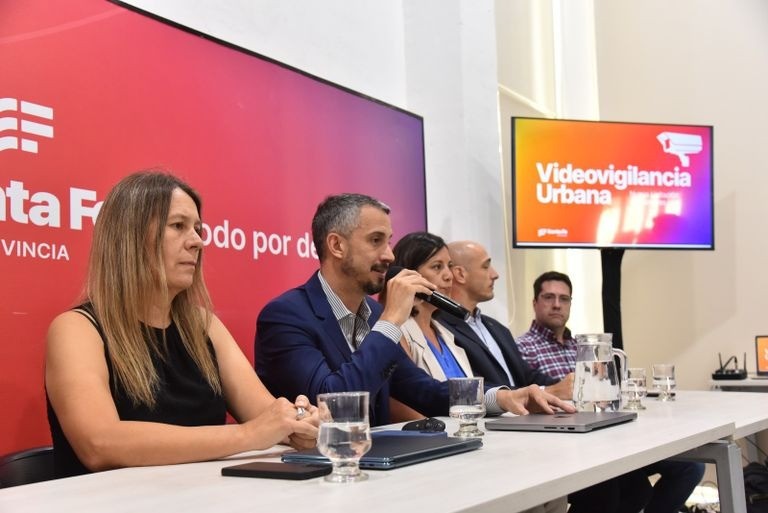 Licitaron la compra de cámaras de seguridad en Rosario: “será la ciudad más vigilada del país” | Rosario y la región