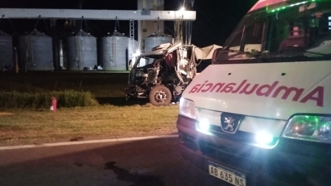 Murió otro camionero por un choque en la ruta nacional 33: ya son 11 personas fallecidas en 26 días | Rosario y la región