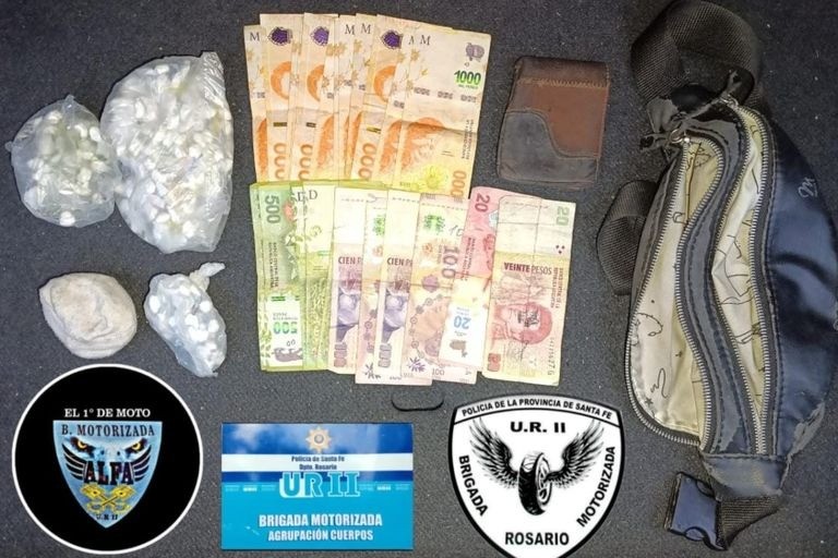 Barrio La Lagunita: tres detenidos con más de 200 envoltorios de droga | Rosario y la región