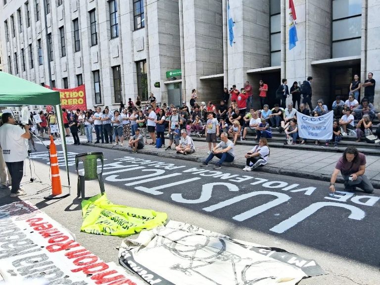 A 23 años de la masacre de 2001: actos de Memoria y Justicia en Rosario | Rosario y la región