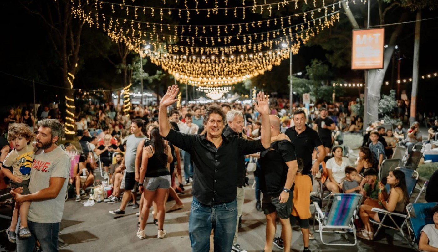 Funes Vibra Edición Verano: una noche inolvidable que marcó el inicio del 2025 | Rosario y la región