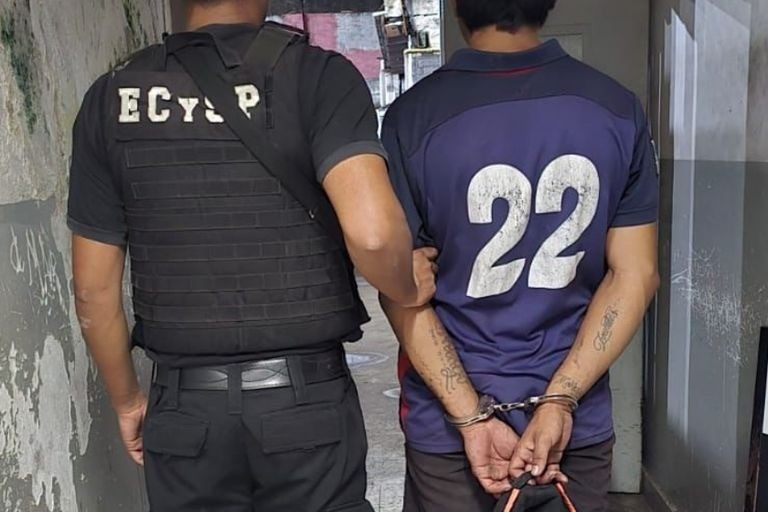 Detuvieron a un joven con pedido de captura desde 2023 | Rosario y la región