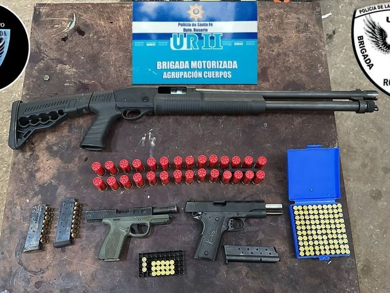 Secuestraron una gran cantidad de armas y munición de un taller mecánico de zona oeste | Rosario y la región