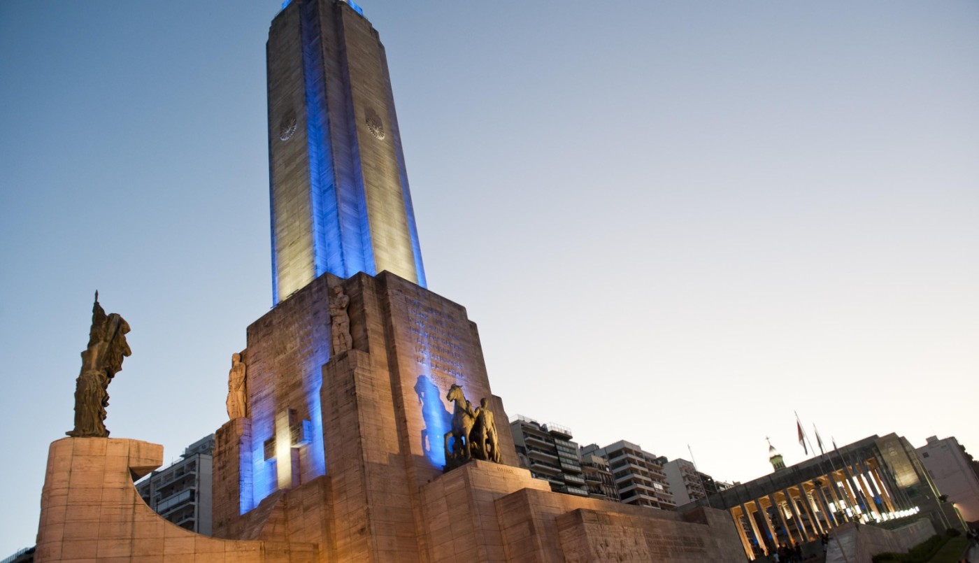 El Monumento a la Bandera vuelve a recibir obras de refacción tras un año paralizado | Rosario y la región