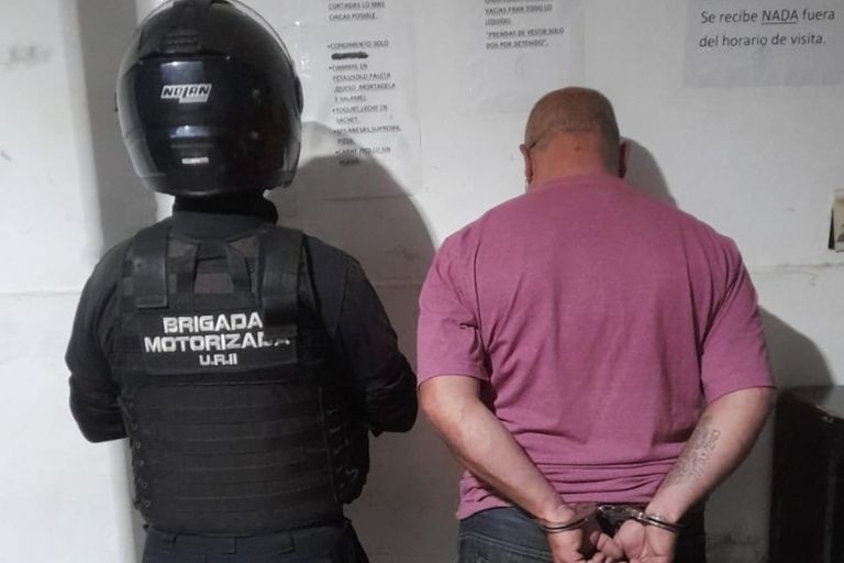 Un hombre acosó a una menor y amenazó a su madre con un arma: está detenido | Rosario y la región