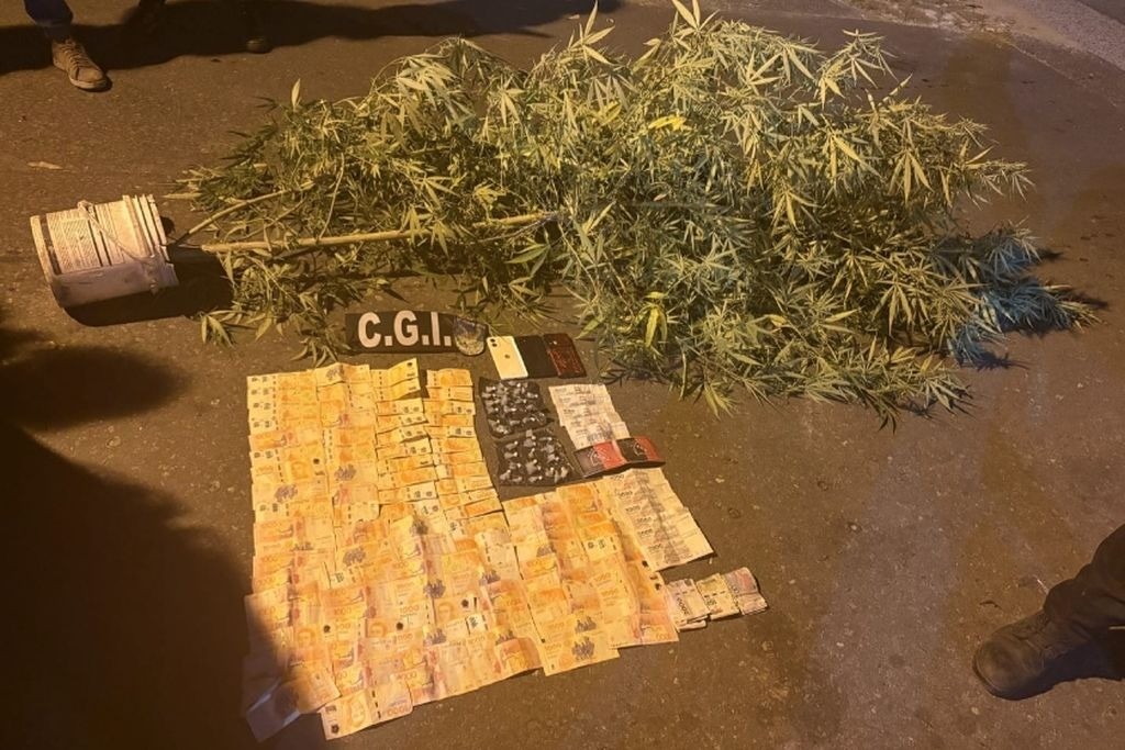 Detuvieron a cuatro jóvenes por venta de drogas en zona oeste | Rosario y la región