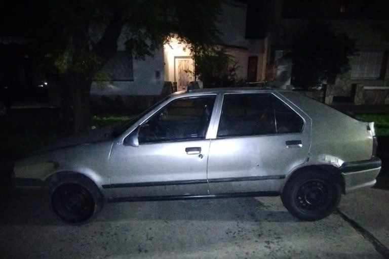 Recuperaron un auto robado y detuvieron a un hombre de 60 años | Rosario y la región