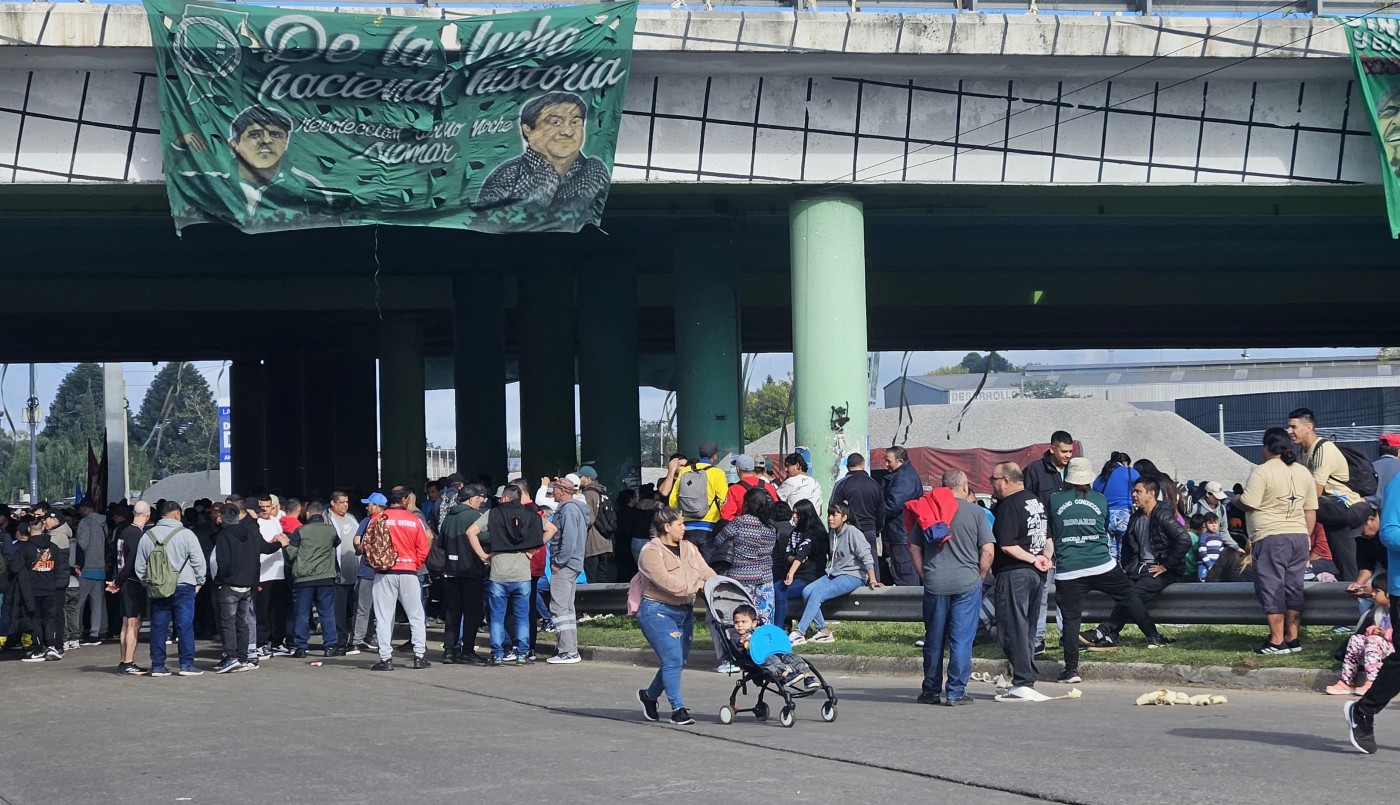 Paro general en Rosario: los gremios se concentraron en Presidente Perón y Circunvalación | Rosario y la región