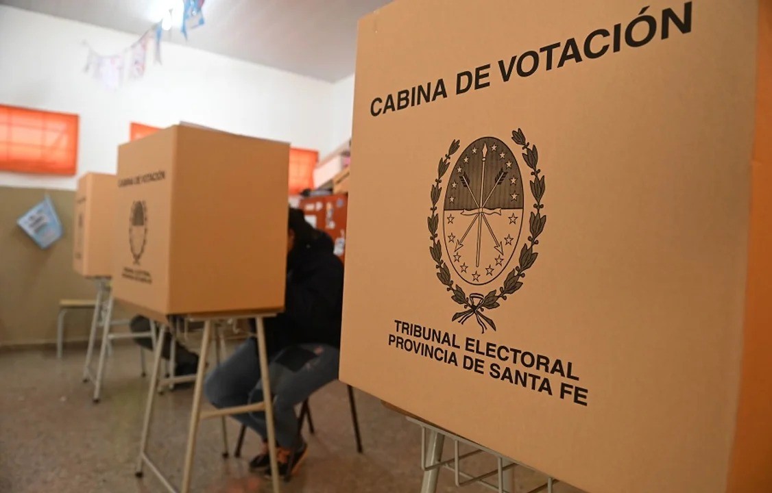 Elecciones: hasta el mediodía votó sólo el 20% del padrón | Principal