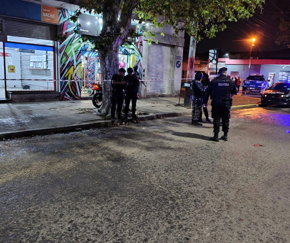 Robo, muerte y detención en un comercio de venta de indumentaria en zona oeste | Rosario y la región