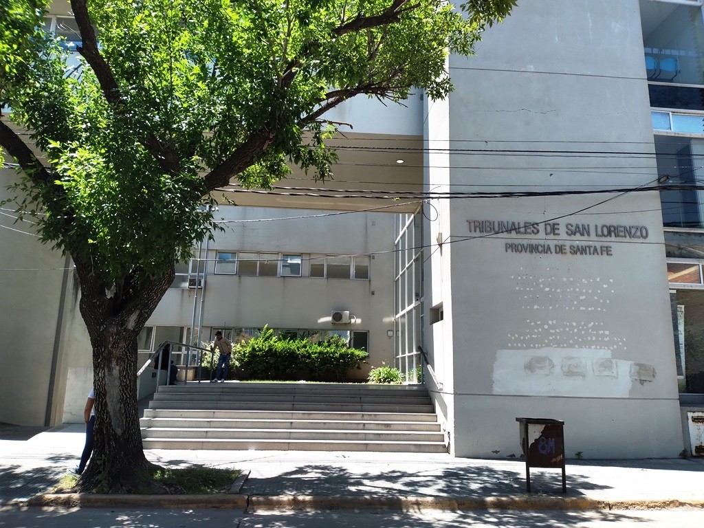 Le secuestraron el auto a un padre deudor de la cuota alimentaria | Rosario y la región