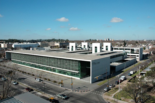 Zona noroeste: asesinaron a cuchilladas a un joven de 22 años | Rosario y la región