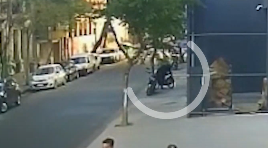 Le robaron la moto en pleno centro | Rosario y la región