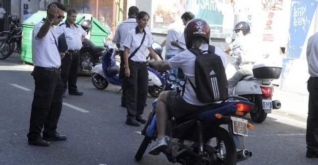 Santa Fe se distancia de la propuesta para permitir licencias de conducir desde los 16 años | Rosario y la región