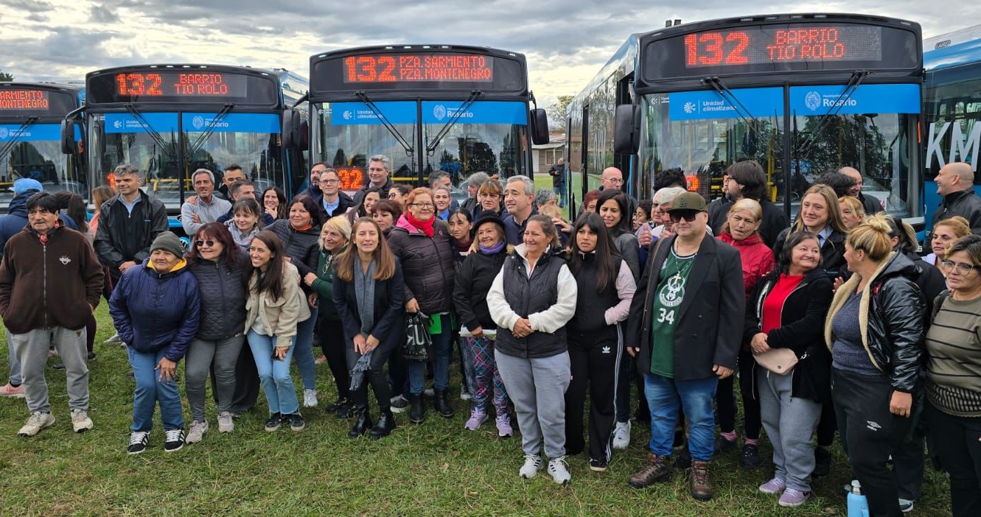 El municipio incorporó doce colectivos nuevos de la línea 132 | Rosario y la región