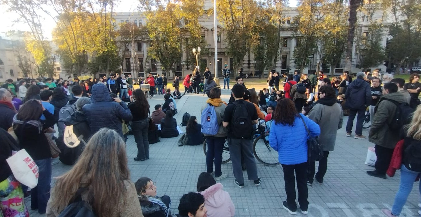 Estudiantes decidieron tomar la Facultad de Derecho tras el fallo contra Cristina Fernández de Kirchner | Rosario y la región