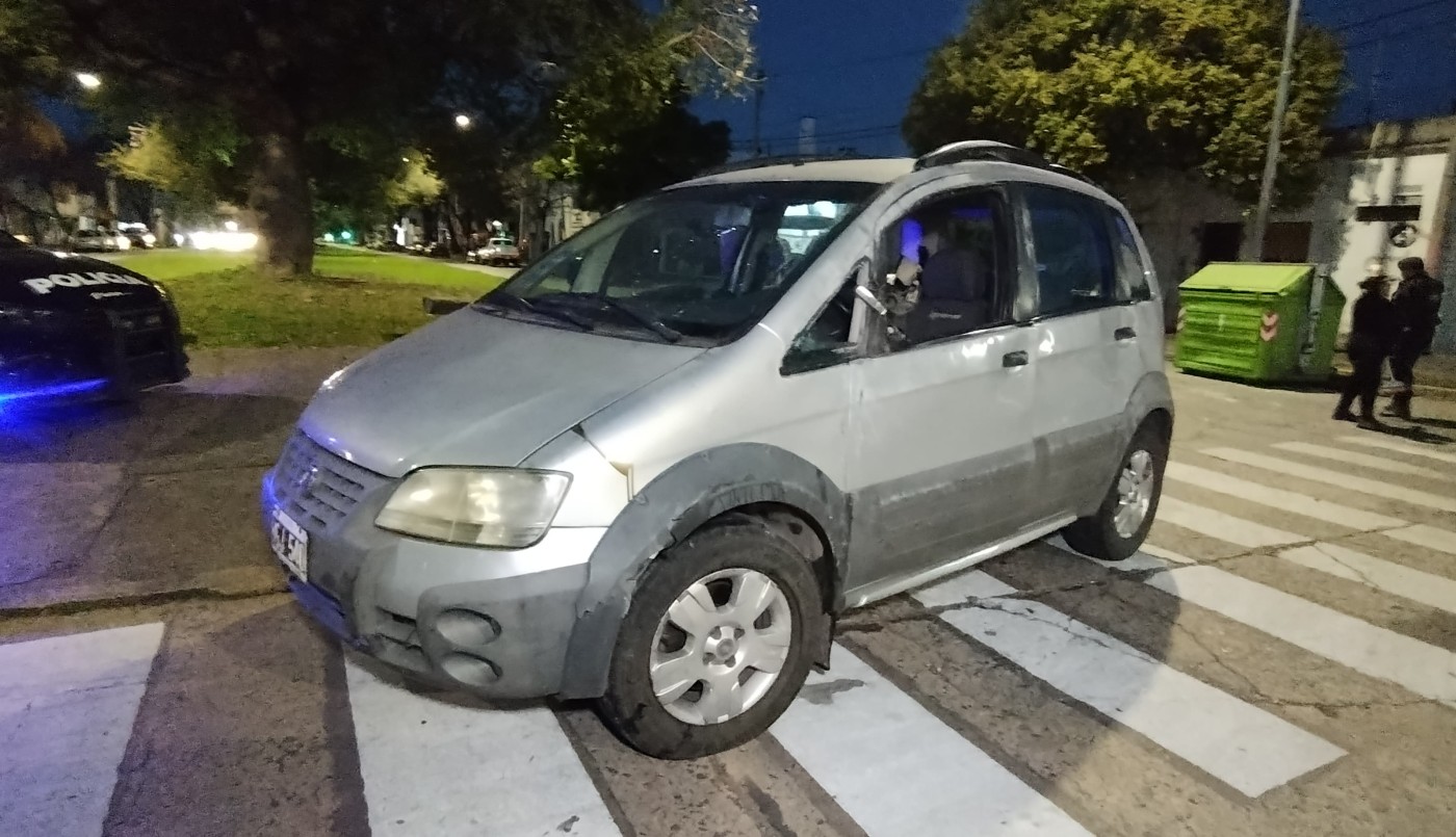 Fuerte siniestro vial en Bv.Seguí y Presidente Roca | Rosario y la región