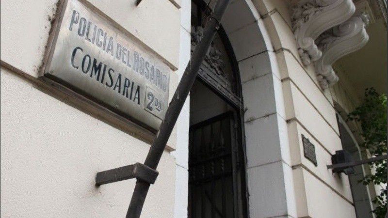 Golpiza en la comisaría 2da: tres policías detenidos | Rosario y la región