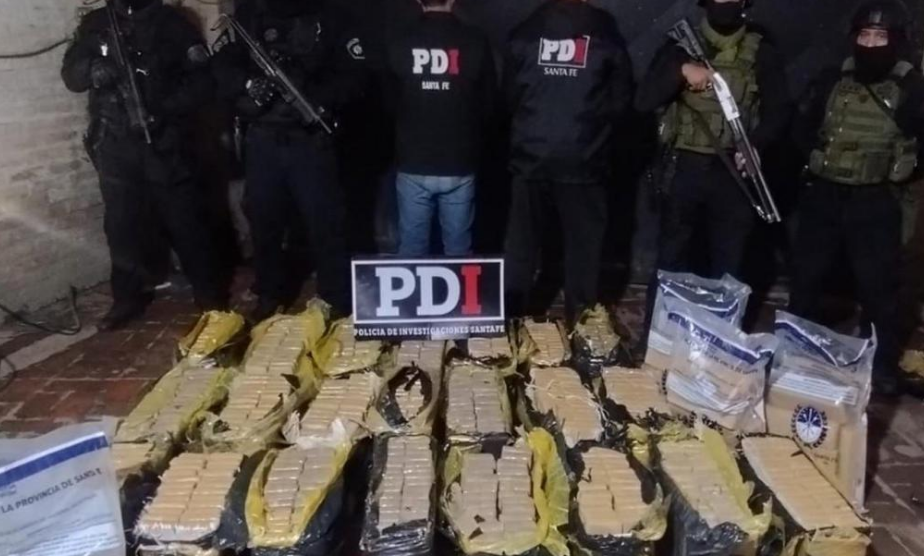 Allanamiento en Santa Fe: decomisan 500 kilos de marihuana y arrestan a una mujer | Rosario y la región