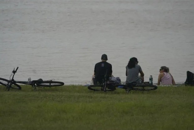 El tiempo en Rosario: tarde templada y cielo cubierto para este feriado | Rosario y la región