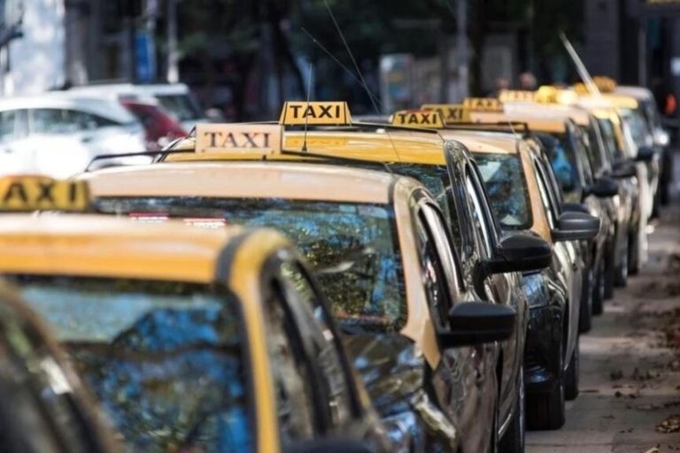 Rosario unifica la tarifa de taxis y lanza una promoción para viajes tomados en la calle | Rosario y la región