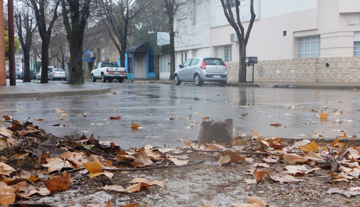 Tiempo en Rosario: frío y lluvias aisladas durante toda la jornada | Rosario y la región