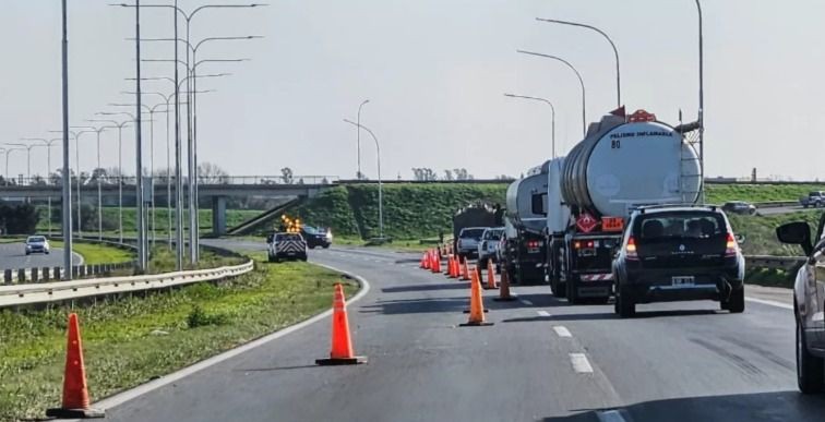 Desvíos para camiones por obras en la Autopista Rosario–Santa Fe: el transporte liviano y de pasajeros no se verá afectado | Rosario y la región