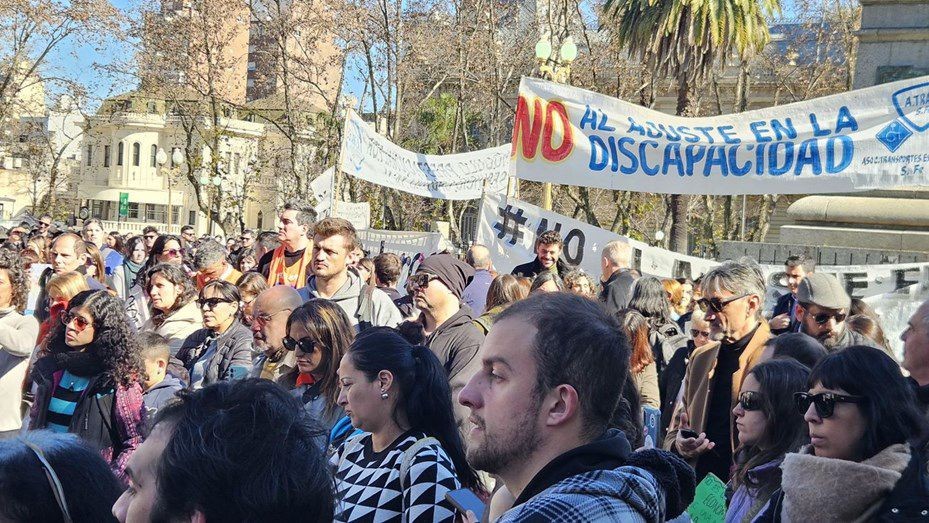 Ley de Emergencia en Discapacidad: Rosario se moviliza contra los vetos presidenciales | Rosario y la región