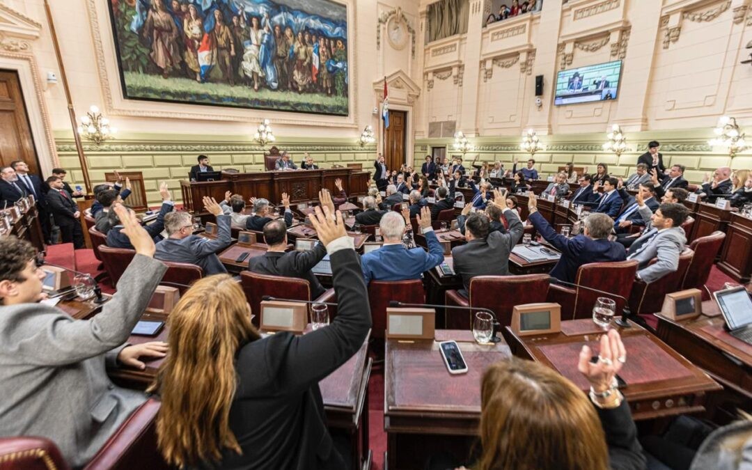 Schmuck celebró la autonomía municipal: “Rosario se independiza de autorizaciones ajenas” | Rosario y la región