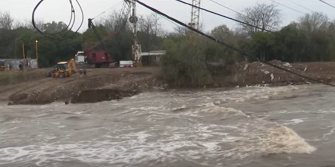 Ratner llevó tranquilidad por el caudal del Saladillo: “Se está marcando un descenso” | Rosario y la región