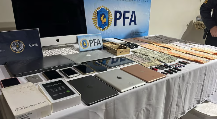 Prisión domiciliaria para los empleados del Correo Argentino acusados de un circuito ilegal de encomiendas | Rosario y la región