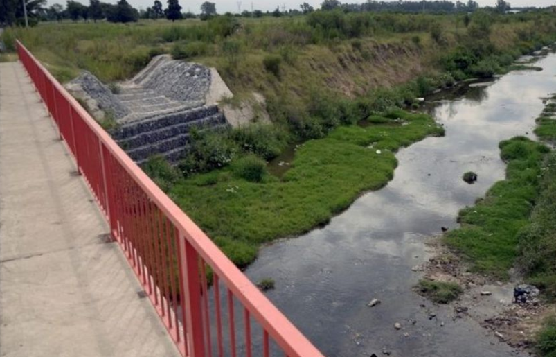 Hallaron un cuerpo en avanzado estado de descomposición en el canal Ibarlucea | Rosario y la región